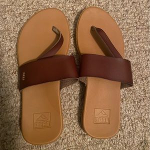 Reef sandals women’s size 7
